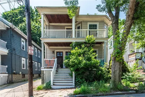 47 Ogden St, Providence, RI 02906