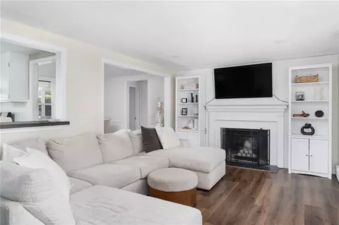 34 Flagg Ave, Warwick, RI 02886 photo 9