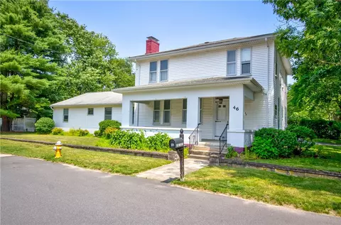 46 Richmond Ave, Barrington, RI 02806