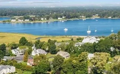 15 Jacobs Pt Rd, Warren, RI 02885 photo 4