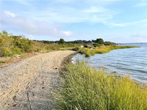 15 Jacobs Pt Rd, Warren, RI 02885 photo 7