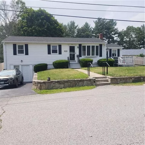 20 Rosemary St, Coventry, RI 02816