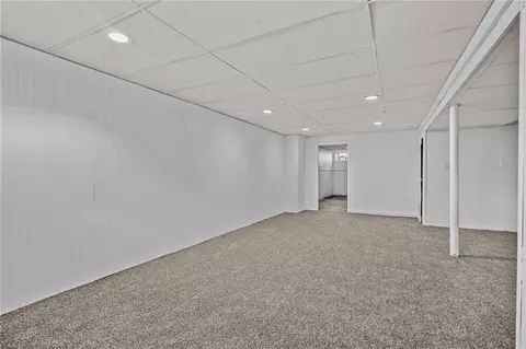 70 Adrian St, Warwick, RI 02886 photo 24
