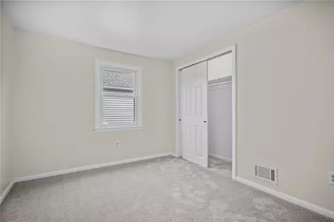 70 Adrian St, Warwick, RI 02886 photo 19
