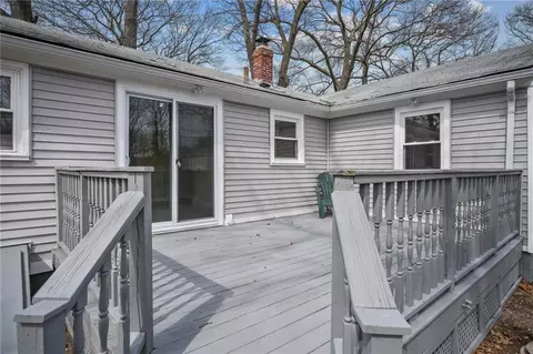 70 Adrian St, Warwick, RI 02886 photo 36