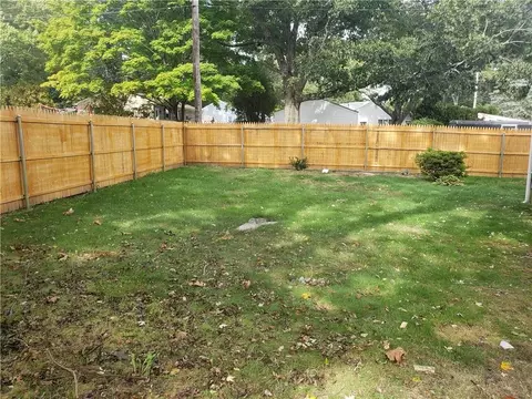 105 Pheasant Ave, Warwick, RI 02886 photo 5