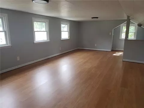 105 Pheasant Ave, Warwick, RI 02886 photo 9