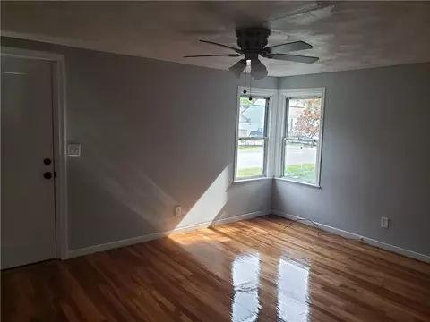 105 Pheasant Ave, Warwick, RI 02886 photo 10