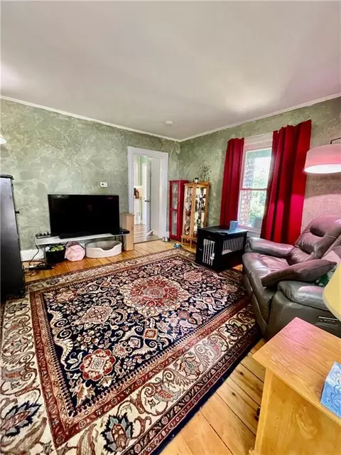 69 2nd Ave, Woonsocket, RI 02895 photo 8