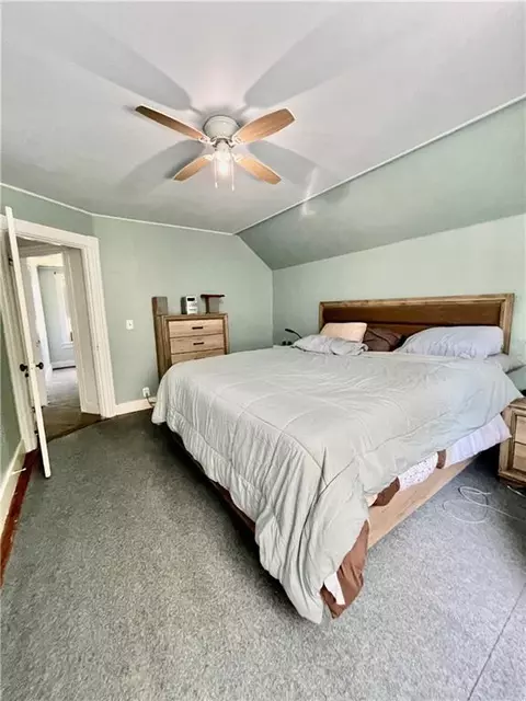 69 2nd Ave, Woonsocket, RI 02895 photo 9