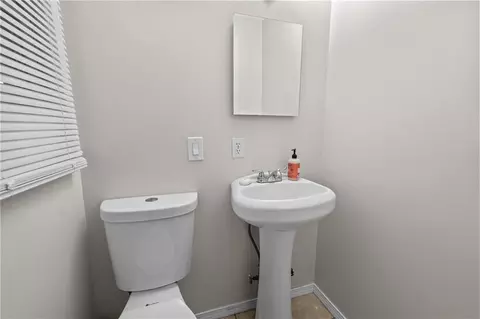 121 Shaw Dr, Glocester, RI 02857 photo 16