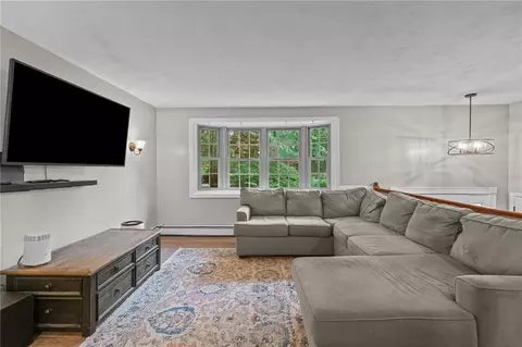 121 Shaw Dr, Glocester, RI 02857 photo 10
