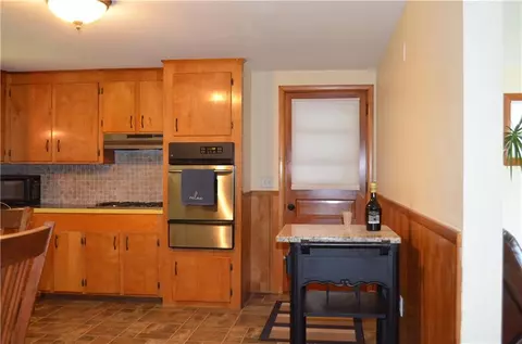 309 Dunlap St, Woonsocket, RI 02895 photo 5