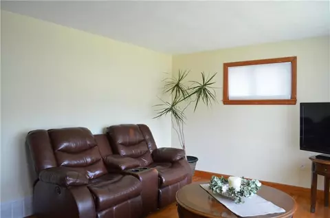 309 Dunlap St, Woonsocket, RI 02895 photo 7