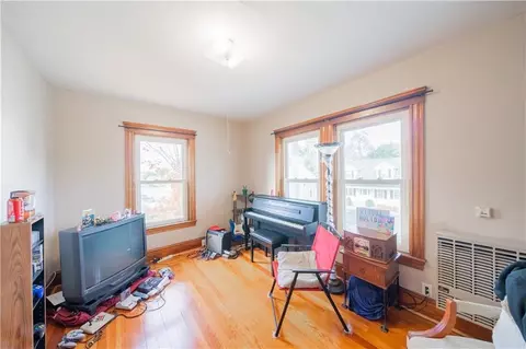 363 Logee St, Woonsocket, RI 02895 photo 26