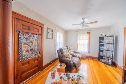 363 Logee St, Woonsocket, RI 02895 photo 7