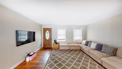 5 Deborah Ave, Coventry, RI 02816 photo 4