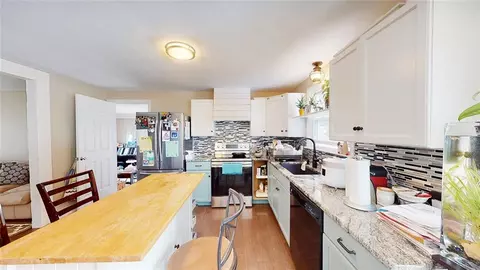 5 Deborah Ave, Coventry, RI 02816 photo 9