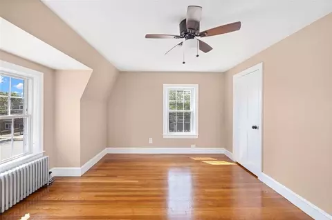 2 Euston Ave, Cranston, RI 02910 photo 12