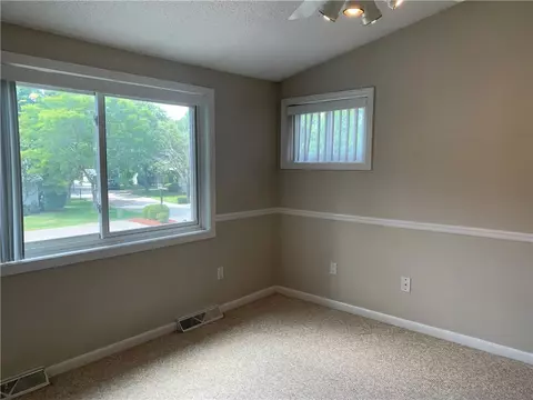 837 Halifax Dr, Warwick, RI 02886 photo 11