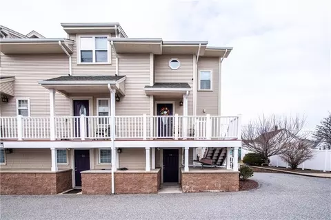 50 Clemence St #50, Cranston, RI 02920
