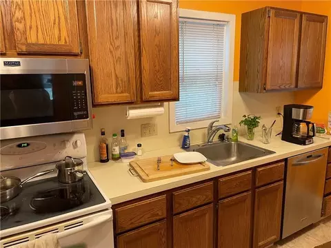153 High St #9, Westerly, RI 02891 photo 3