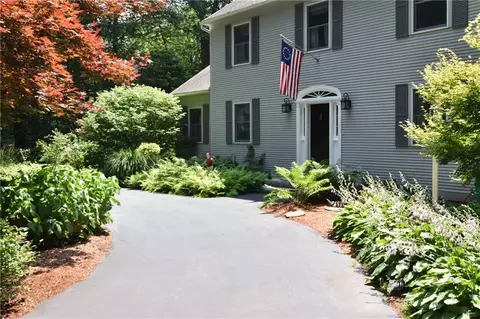 119 Trout Brook Ln, Scituate, RI 02831