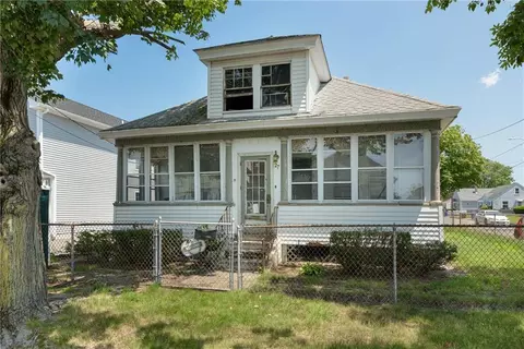 27 Rosella Ave, Pawtucket, RI 02861