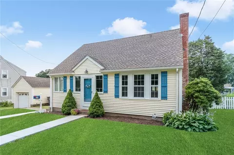 220 New London Ave, West Warwick, RI 02893