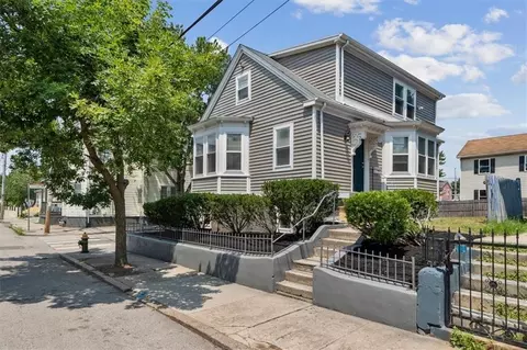 160 Ocean St, Providence, RI 02905