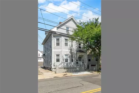 182 Silver Spring St, Providence, RI 02904
