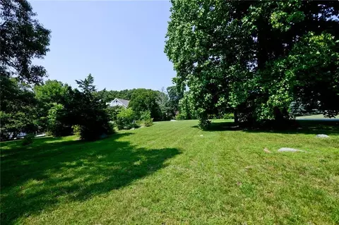 0 Church St, Tiverton, RI 02878