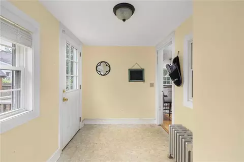 105 River St, Warwick, RI 02888 photo 23