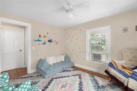 105 River St, Warwick, RI 02888 photo 11