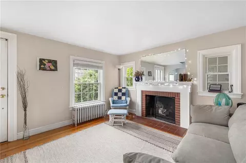 105 River St, Warwick, RI 02888 photo 8