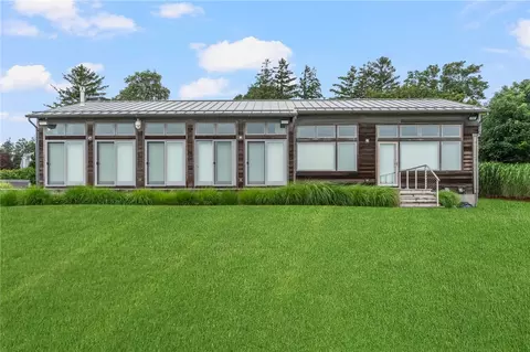 1340 Warwick Neck Ave, Warwick, RI 02889 photo 25