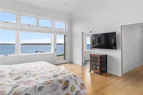 1340 Warwick Neck Ave, Warwick, RI 02889 photo 15