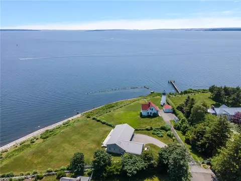 1340 Warwick Neck Ave, Warwick, RI 02889 photo 30