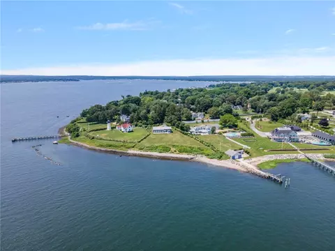 1340 Warwick Neck Ave, Warwick, RI 02889 photo 33