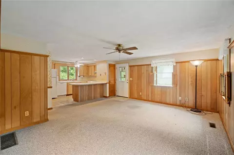 41 Dolly Pond Rd, Exeter, RI 02822 photo 11