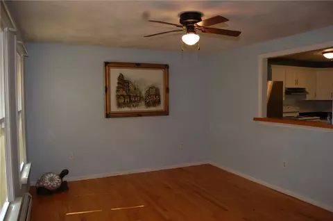 630 Maureen Cir, Mapleville, RI 02839 photo 14