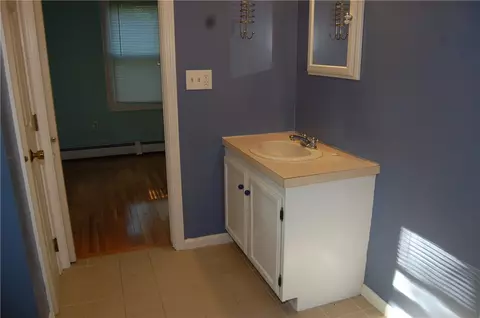 630 Maureen Cir, Mapleville, RI 02839 photo 27