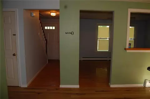 630 Maureen Cir, Mapleville, RI 02839 photo 12