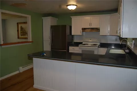 630 Maureen Cir, Mapleville, RI 02839 photo 11