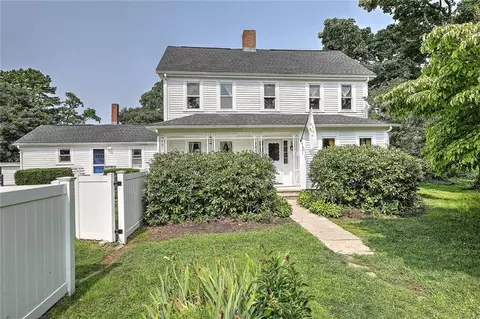 1351 S Broadway, East Providence, RI 02914