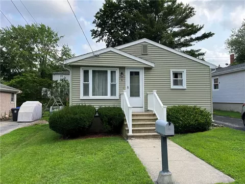 6 Wendell St, North Providence, RI 02911