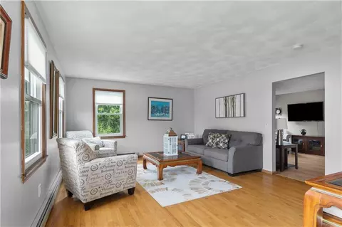 2 Stephen Dr, Bristol, RI 02809 photo 10