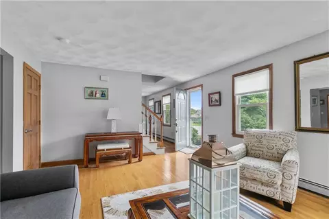 2 Stephen Dr, Bristol, RI 02809 photo 11