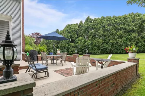 2 Stephen Dr, Bristol, RI 02809 photo 42