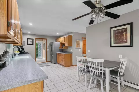 2 Stephen Dr, Bristol, RI 02809 photo 19